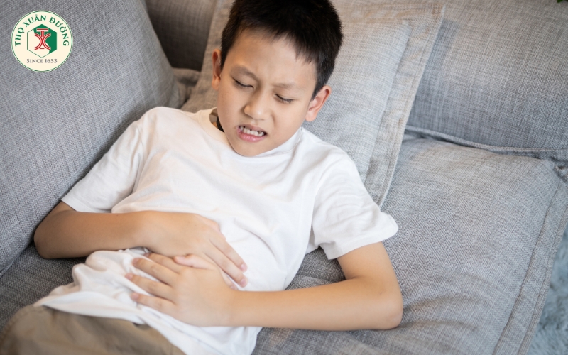 Động kinh bụng trong đau bụng mạn tính tái phát